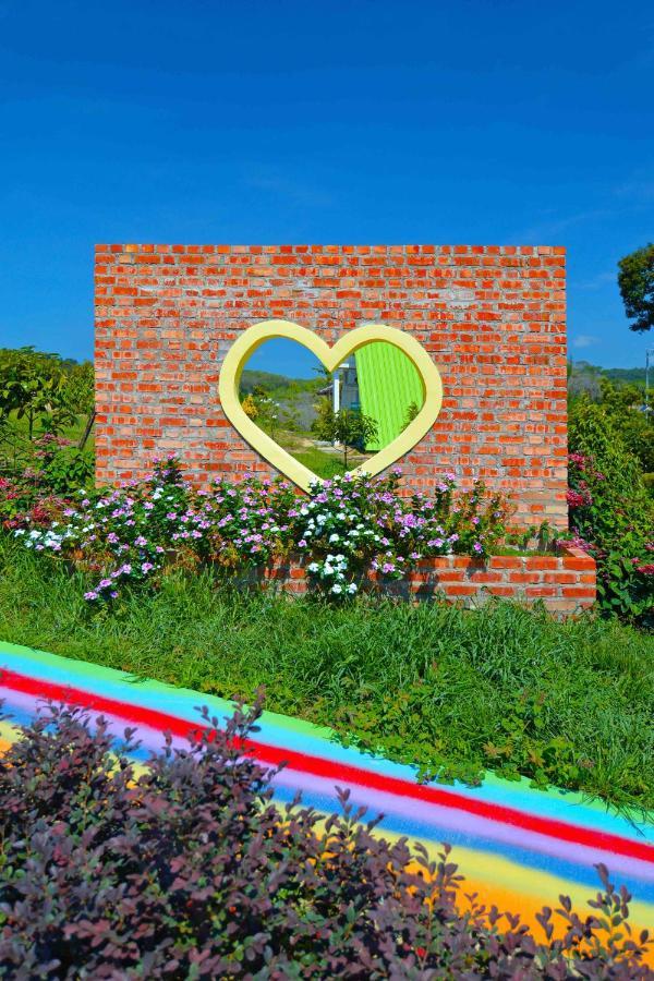 Durian Ecolodge Tampin Buitenkant foto