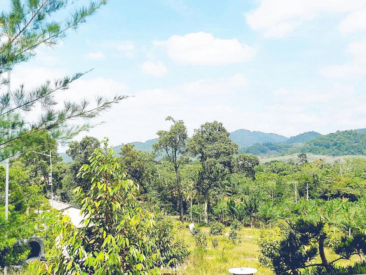 Durian Ecolodge Tampin Buitenkant foto